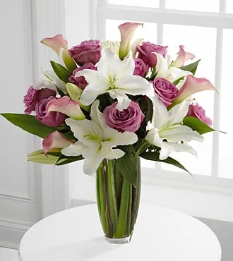 Flowing Luxury Rose And Lily Bouquet - Click Image to Close