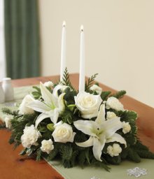 (image for) Classic All White Centerpiece