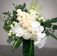 (image for) White Elegance Bouquet
