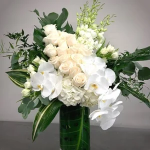 (image for) White Elegance Bouquet