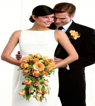 (image for) Peach Waterfall Bouquet
