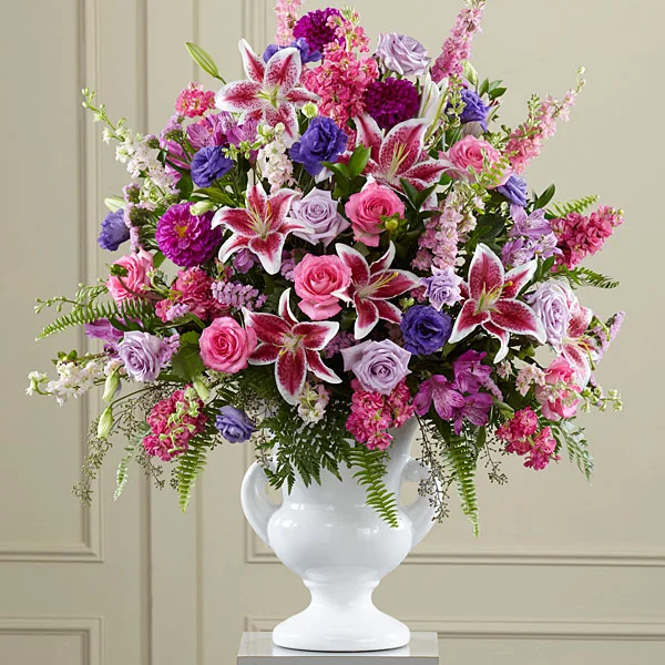 (image for) Peaceful Tribute Arrangment