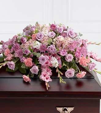 (image for) Immorata Casket Spray