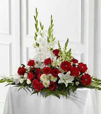 (image for) Crimson And White Arrangement