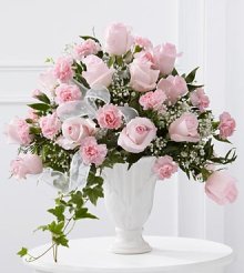 (image for) Deepest Sympathy Arrangement