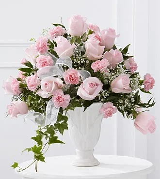 (image for) Deepest Sympathy Arrangement