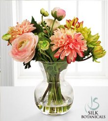 (image for) Dahlia & Ranunculus Bouquet in Glass Vase