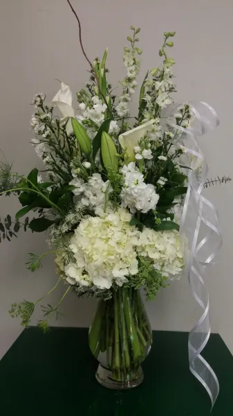 (image for) In Our Thoughts Bouquet