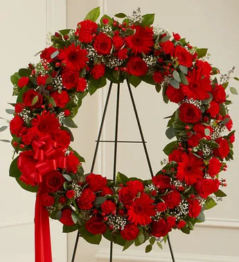Red Standing Wreath - Click Image to Close