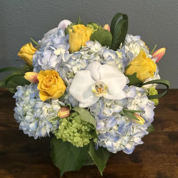 (image for) Coastal Harmony Bouquet