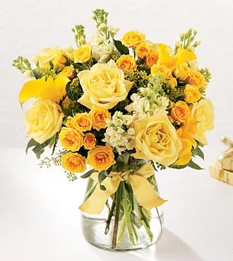 The Golden Splendor Bouquet - Click Image to Close