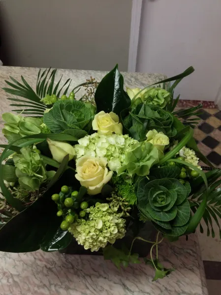 Green Perfection Bouquet - Click Image to Close