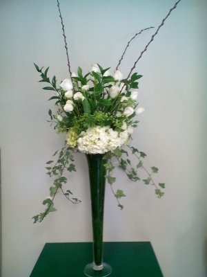 White Majesty Bouquet