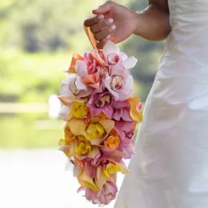 The Delicacy Bouquet - Click Image to Close