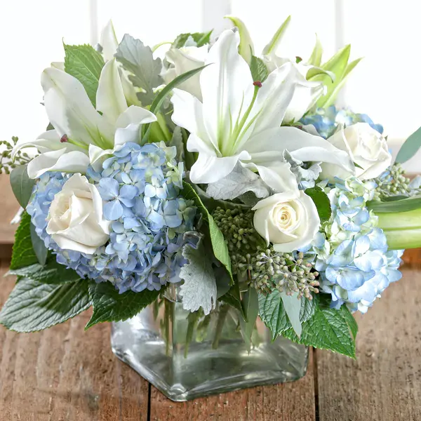 Love and Serenity Bouquet - Click Image to Close